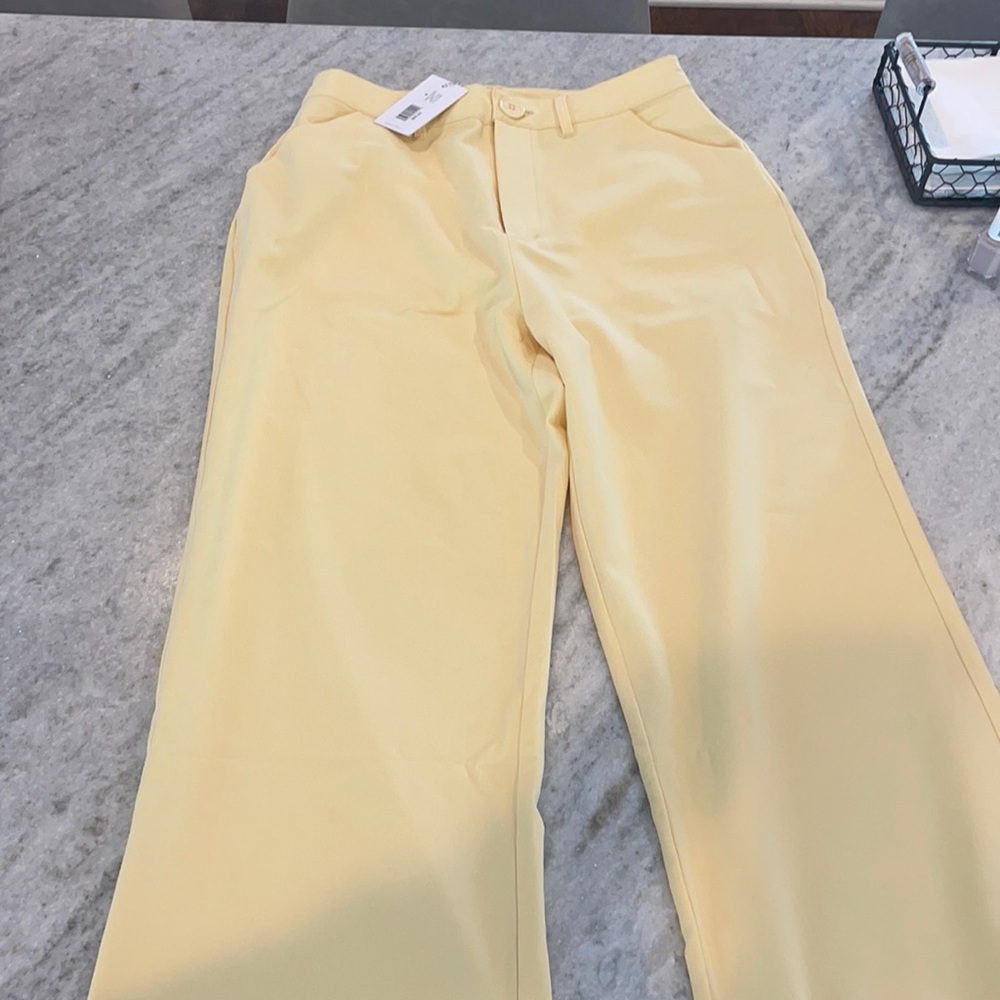 Danielle Bernstein buttermilk trousers!